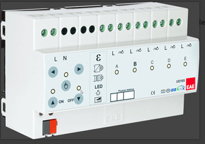 KNX Dimmer Aktoren, Universell / 230V LED Optimiert, 5 Ausgänge, 300W, Ref. 48038
